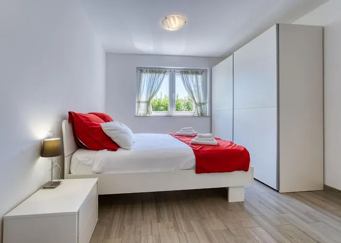 Wabi Sabi 2-2 By Interhome * Veglia